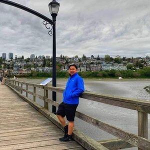 Meet your Posher, Ronald